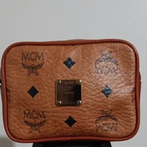 MCM Cognac Leather Pouch w MCM Embossed Munchen Gold Numbered Centerpiece EUC